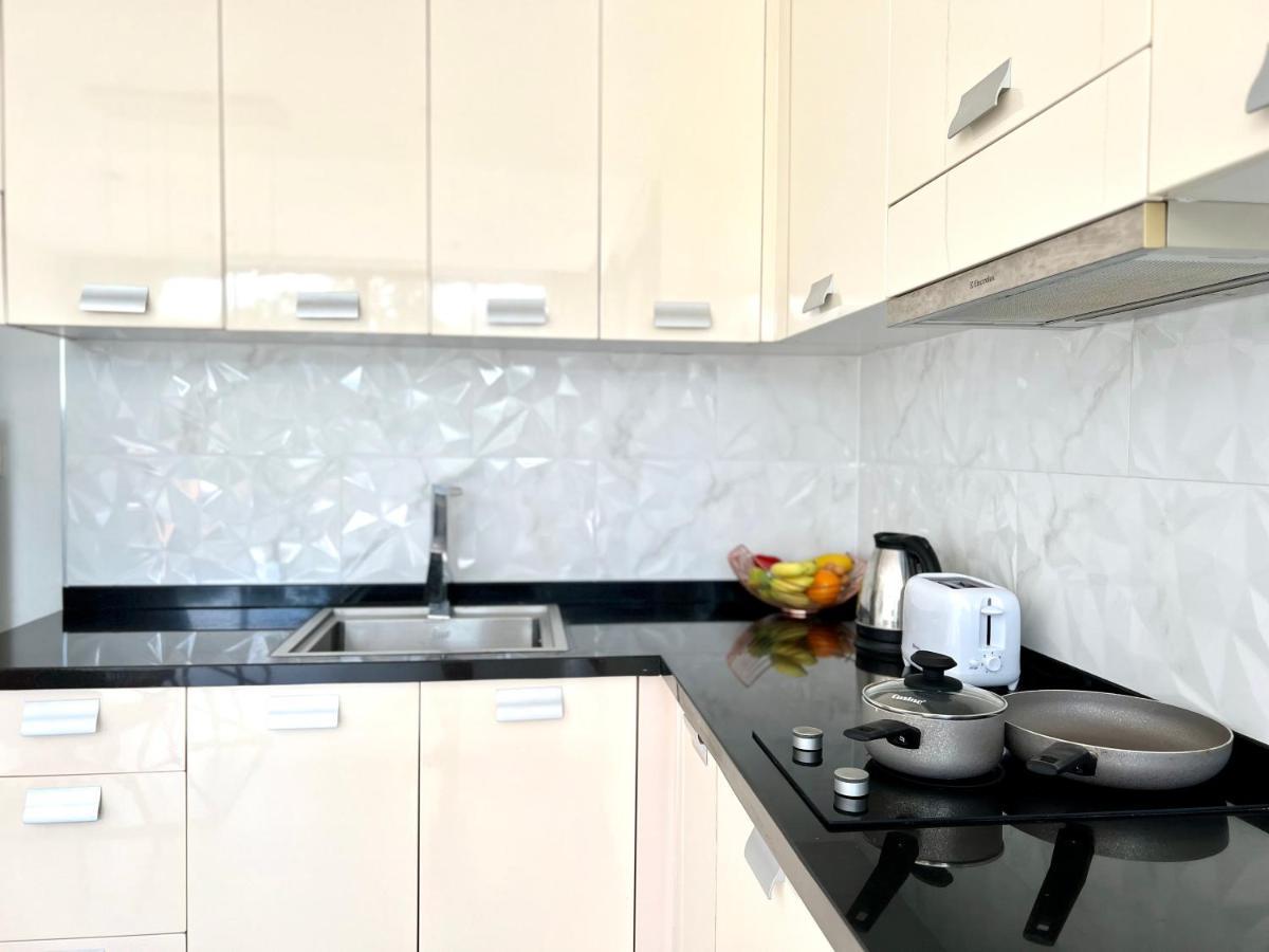 Icon Park Phuket Condo מראה חיצוני תמונה